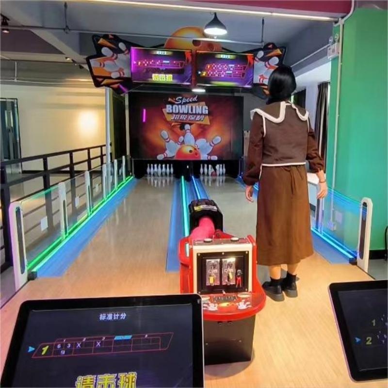 Large Bowling Experience Hall  - Sports Equipment And Facilities 评论和价格